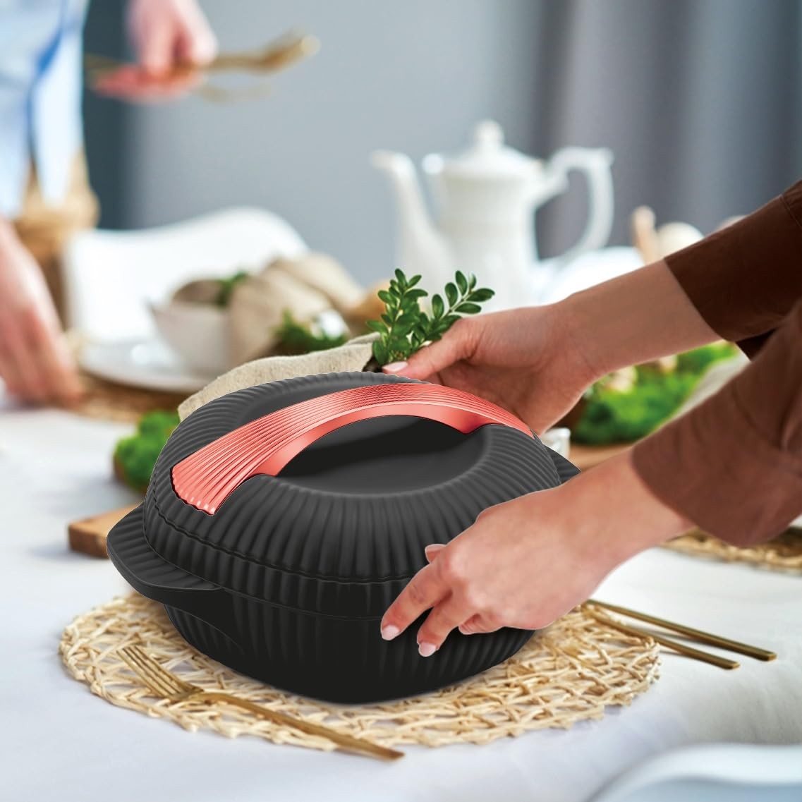 OYSTER 2500ML CASSEROLE BLACK  (AM-OYSC2500BLK213-BM)